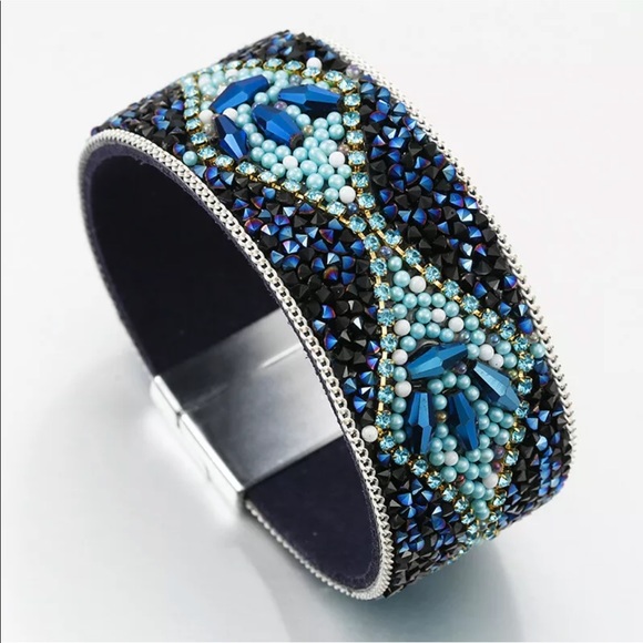 Blue Rhinestone LeatherCuff Bracelet MagneticClasp - Picture 5 of 5